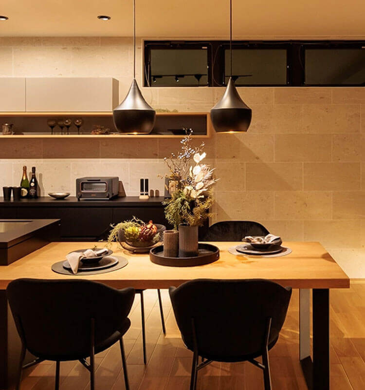 LIFE SCENE 家族が集い織りなす3つのライフシーン